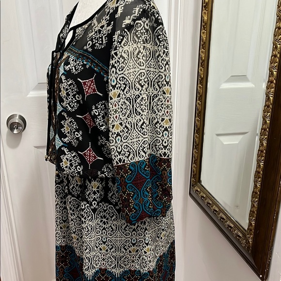 Blue V-Neck Sundress with Bishop Sleeves - Picture 3 of 7